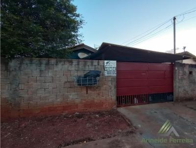 Casa para Venda, em So Gabriel do Oeste, bairro FENIX, 3 dormitrios, 3 banheiros, 1 sute, 1 vaga