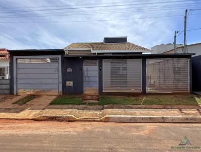 Casa para Venda, em S�o Gabriel do Oeste, bairro SAO CRIST�V�O, 3 dormit�rios, 2 banheiros, 1 su�te, 1 vaga