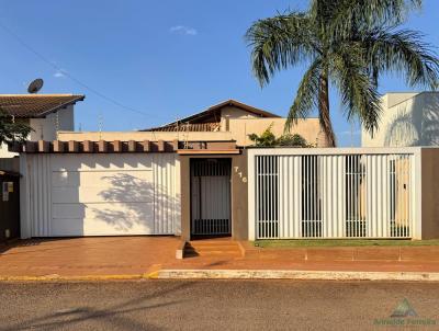 Casa para Venda, em S�o Gabriel do Oeste, bairro PRIMO MAFFISSONI, 3 dormit�rios, 3 banheiros, 1 su�te, 2 vagas
